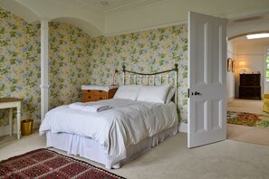 Maison | 9 chambres, fer et planche à repasser