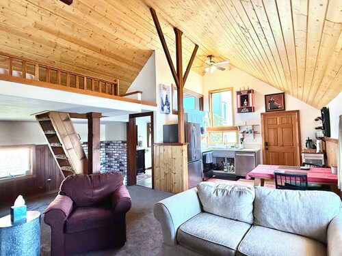 Downtown Arcata Artist's loft