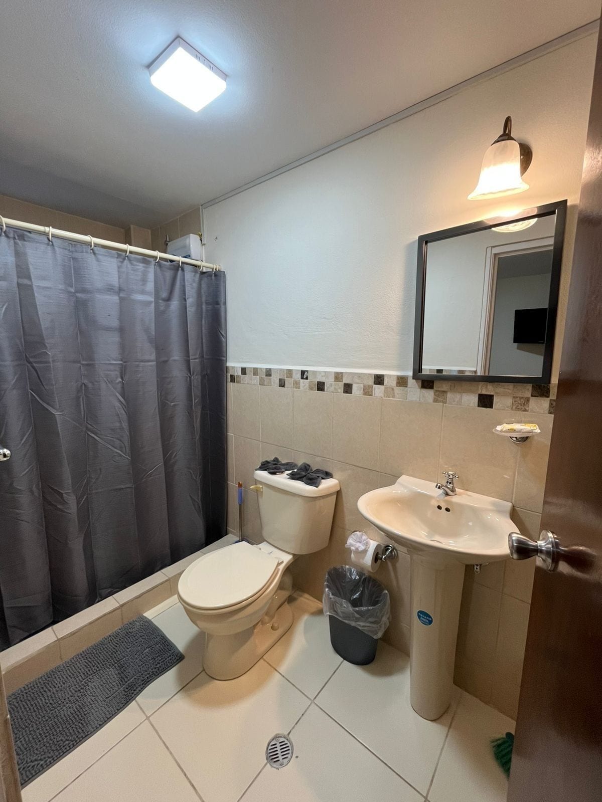 Traditional-Apartment | Badezimmer