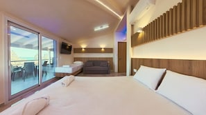 Presidential Suite, Balcony, Sea View | 1 bedroom, free WiFi, bed sheets