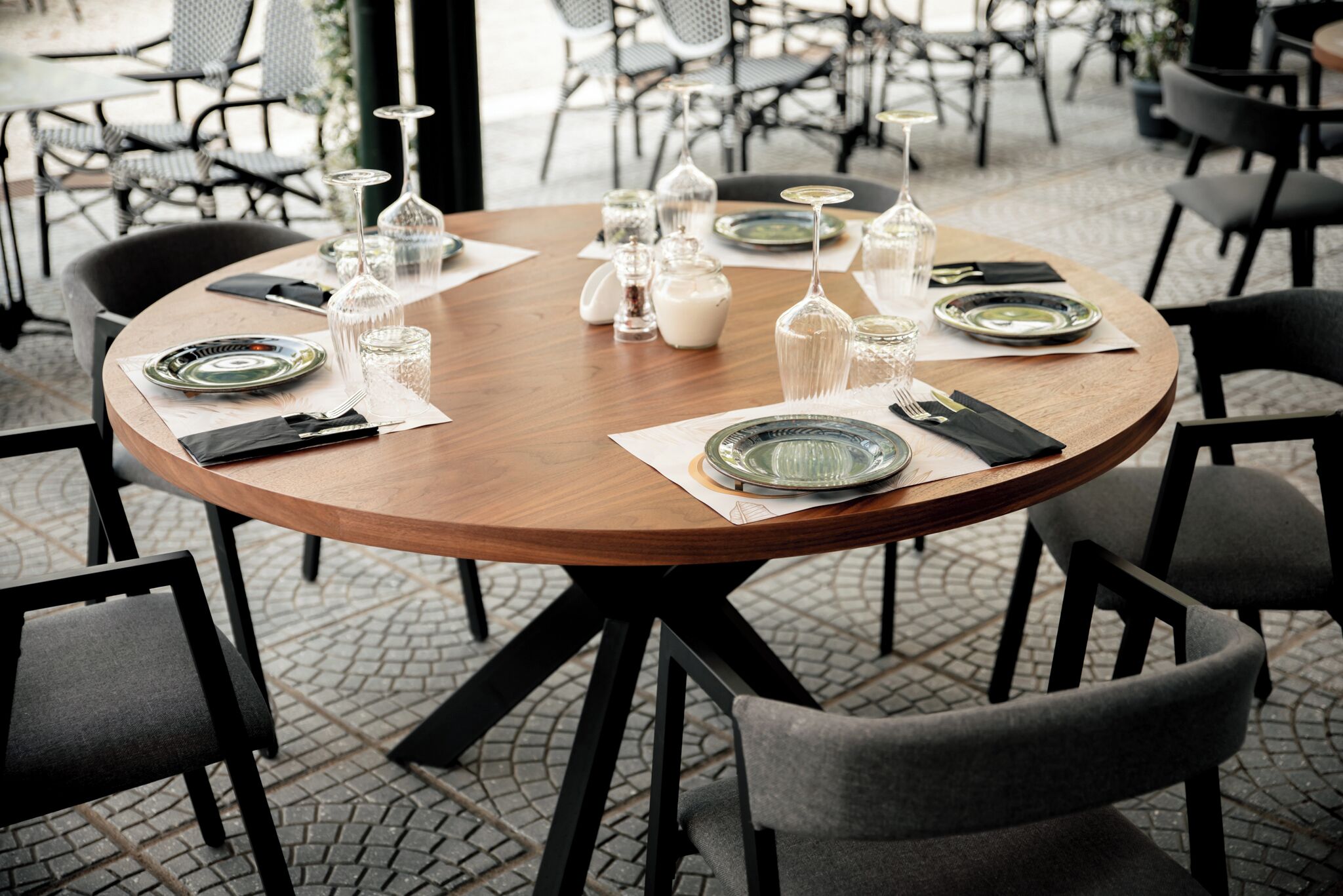 المنشأة من الخارج