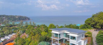 3 min to the beach | The Luxury Oxygen Pool Villa