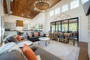 Smart TV, fireplace, video games