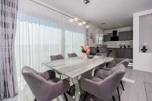 Dining - Holiday apartment with balcony (Crikvenica)