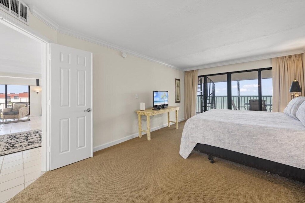 Picture of A46 | Pointe Santo