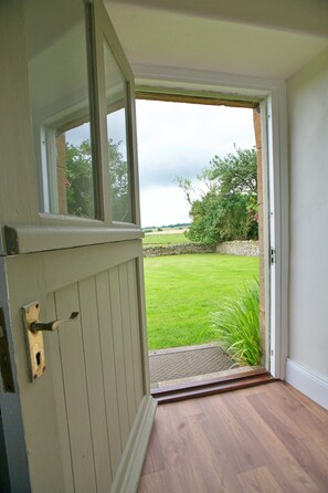 Cottage | Reception - Pet-friendly Cottage in Belsay, No Deposit (Newcastle-upon-Tyne)