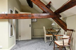 บ้านพัก | ระเบียง