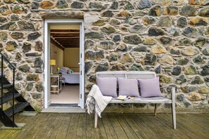 House | Terrace/patio - Historic Townhouse in Dolgellau, No Deposit (Dolgellau)