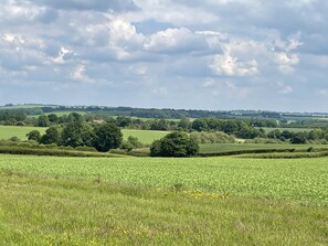 House | Miscellaneous - Beautiful Pet-friendly Cabin in Banbury, No Deposit (Banbury)