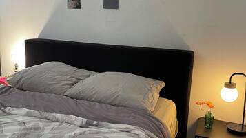 1 chambre, coffres-forts dans les chambres, bureau