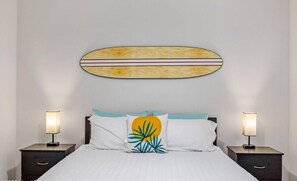 3 bedrooms, desk, iron/ironing board, WiFi