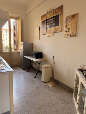 Interior - Dimora Patella - Florence
Spacious apartment 7 minutes from the city center (Firenze)