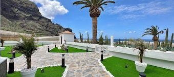 GOLF SEA&POOL CACTUS 別墅