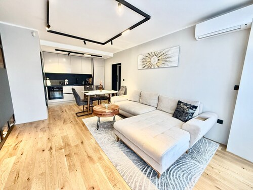 Sea garden luxury apartments wifi