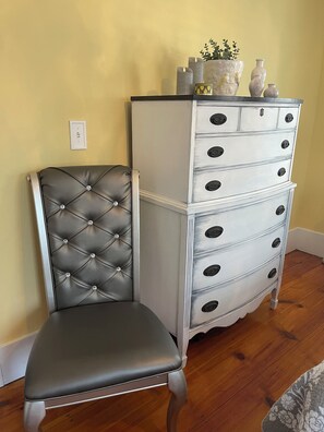 Interior - Glamour meets Country Guest Suite with Hot Tub! (Kennebunk)