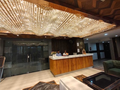 Hotel Mukut Regency