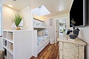 4 chambres, bureau, fer et planche à repasser, Wi-Fi
