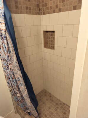Shower, hair dryer, towels, soap - Welcome to Journey's End vacation cottage in Lee County, Florida (North Fort Myers)