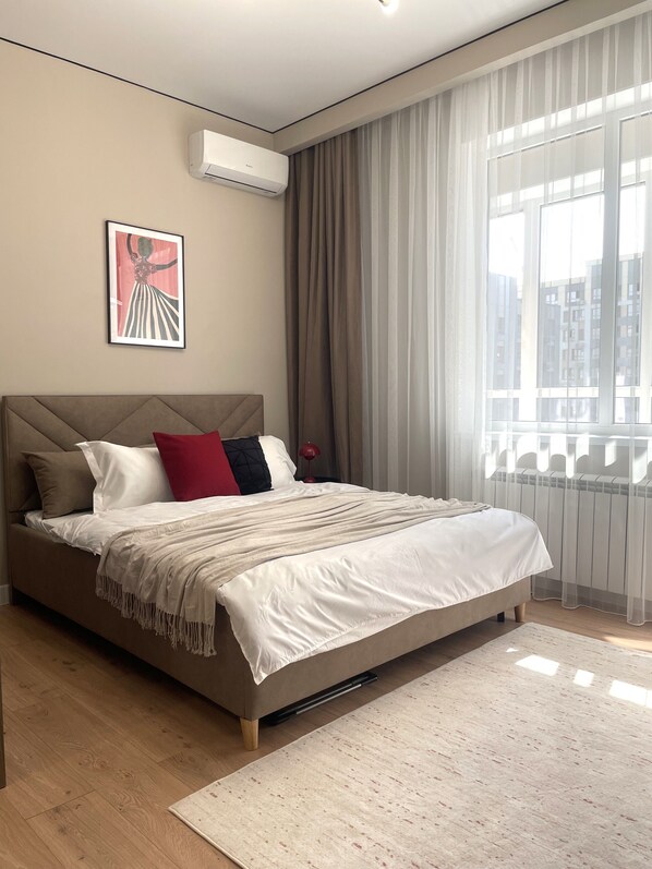 1 bedroom, iron/ironing board, WiFi, bed sheets