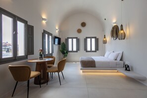 Suíte superluxo, vista para o mar | Cofres nos quartos, cortinas blackout, ferros/tábuas de passar roupa