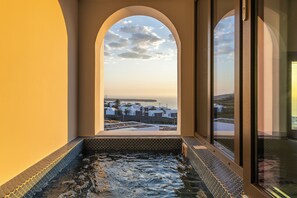 Suite Deluxe, balcone, vista mare | Vista spiaggia/mare