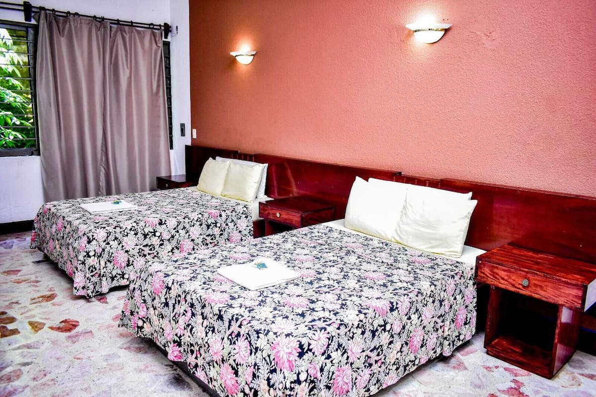 Classic-Dreibettzimmer, Balkon, Stadtblick