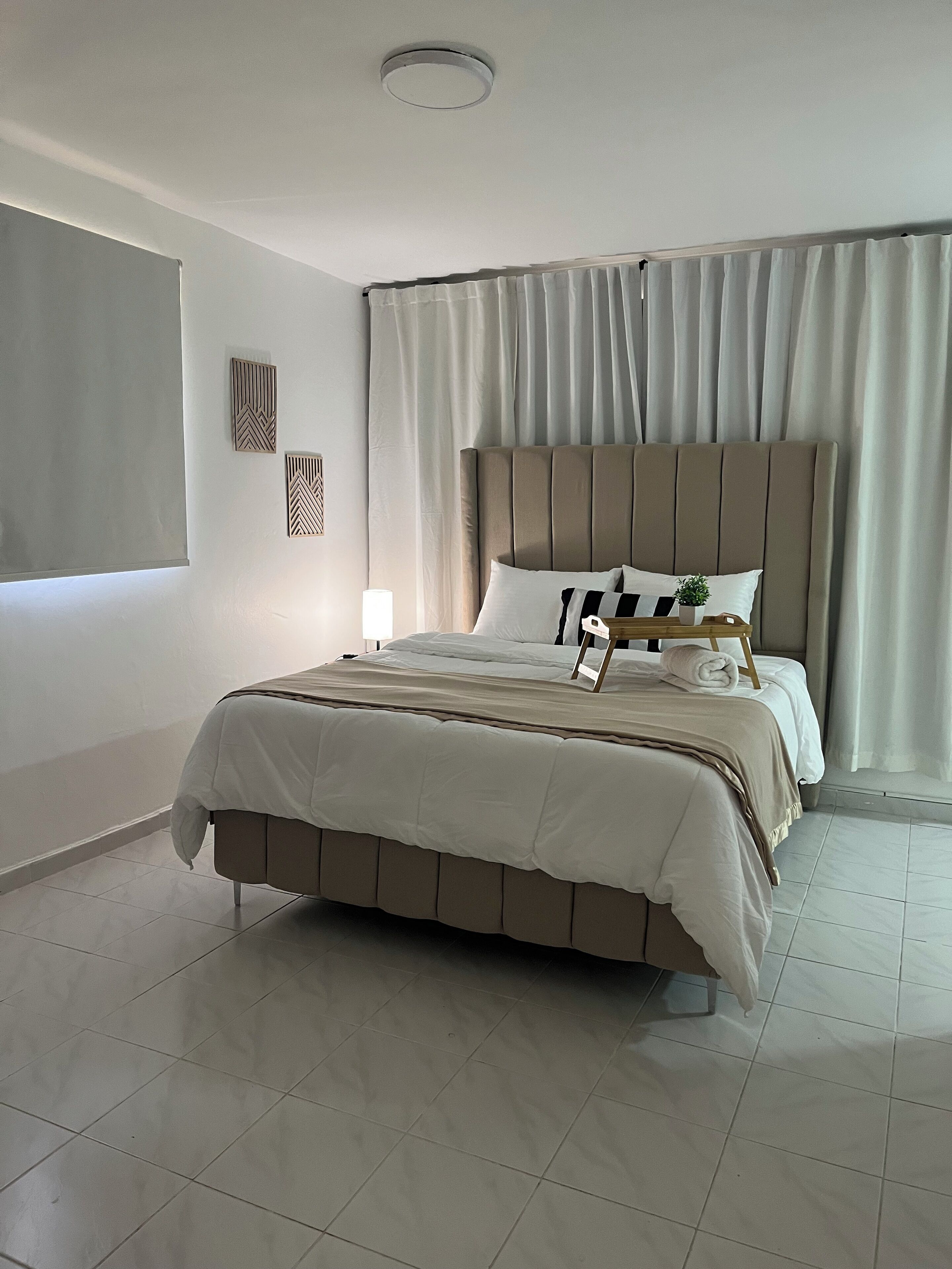 2 間睡房、熨斗/熨衫板、Wi-Fi、床單