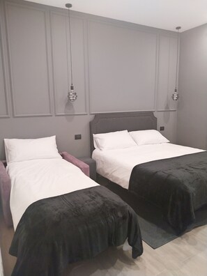 1 bedroom, iron/ironing board, WiFi, bed sheets