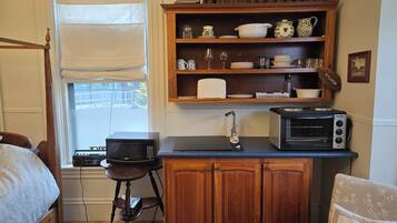 1 sovrum, strykjÀrn/strykbrÀda, gratis wi-fi och sÀngklÀder