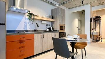 Fridge, microwave, oven, dishwasher