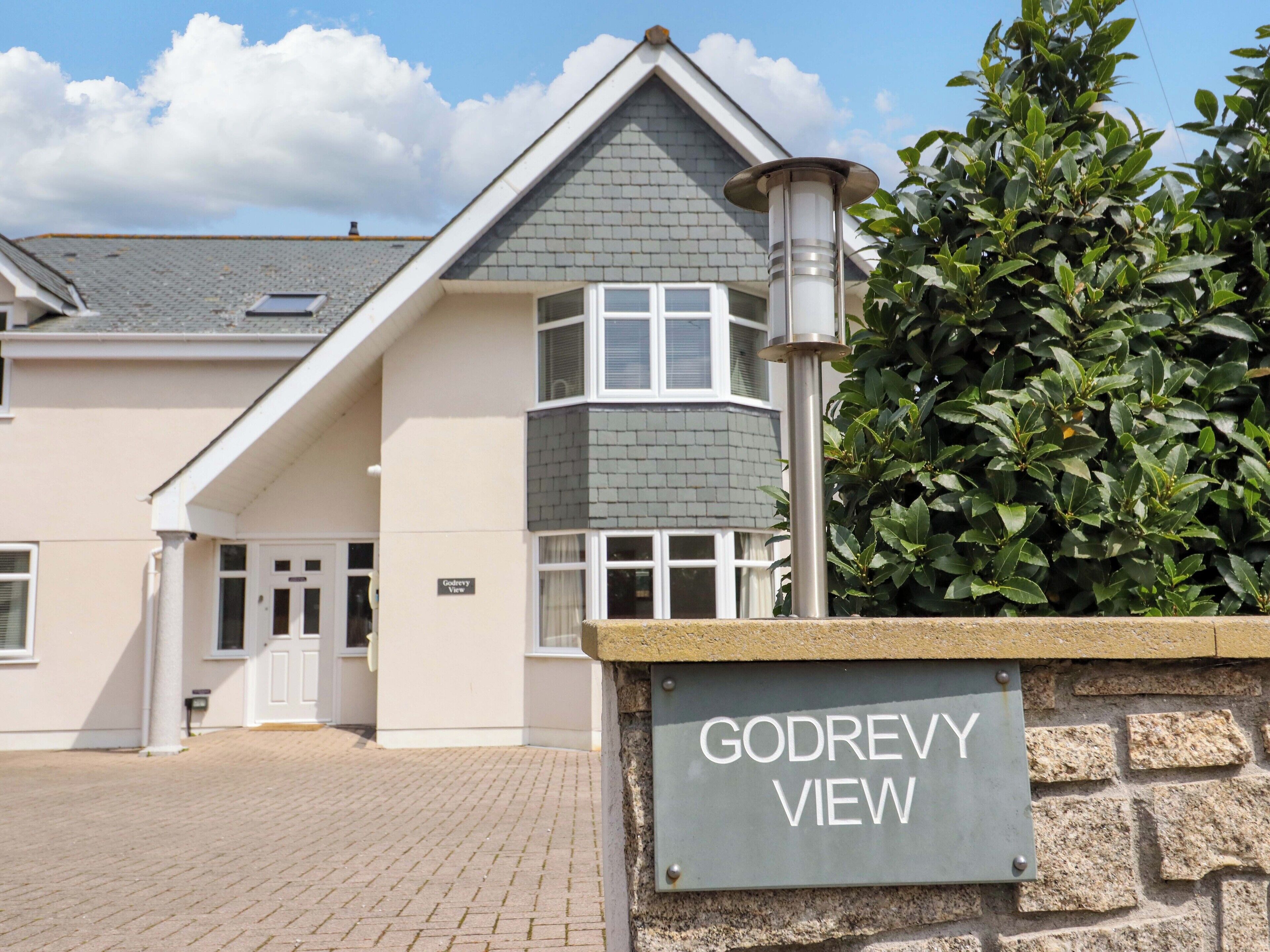 تفاصيل الفندق من الخارج