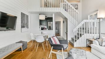 Smart TV, fireplace, books