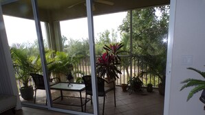 Interior - Calusa Palms: 12 Minutes to Sanibel and Fort Myers Beach (Fort Myers)