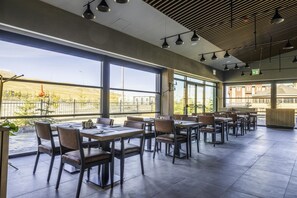 Restaurant - Sky Hotel Erciyes a Member of Radisson Individuals (Kayseri)