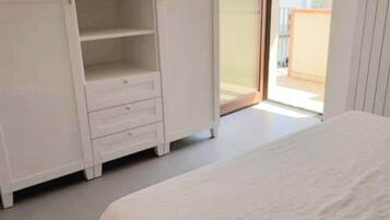 3 camere, ferro/asse da stiro, Wi-Fi, lenzuola