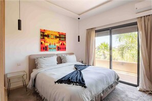 5 Schlafzimmer, Bügeleisen/Bügelbrett, Reisekinderbett, WLAN