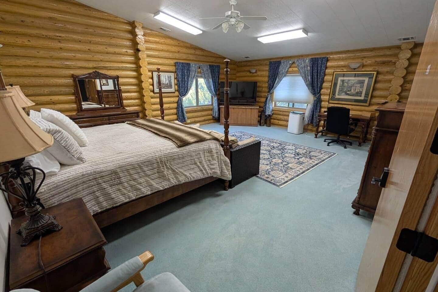 8 Schlafzimmer, WLAN, Bettwäsche