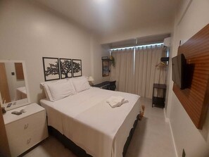 1 slaapkamer, een strijkplank/strijkijzer, wifi, beddengoed