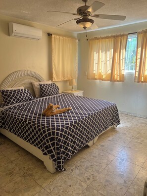 2 habitaciones, tabla de planchar con plancha y wifi gratis