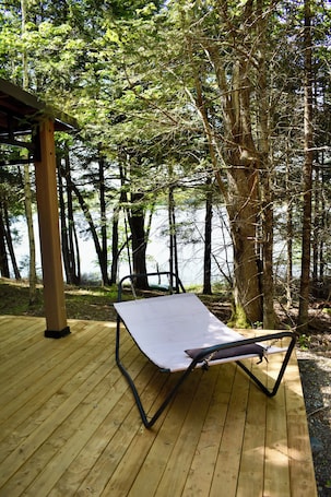 Property grounds. Rooted Oak Nature Retreat