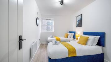 3 habitaciones, tabla de planchar con plancha y wifi gratis