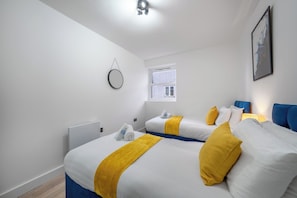 3 quartos, Wi-Fi de cortesia, roupa de cama