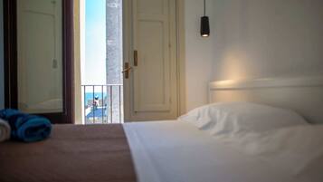 2 Schlafzimmer, Bügeleisen/Bügelbrett, Bettwäsche