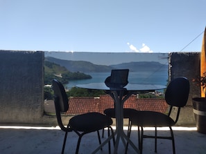 屋外ダイニングエリア