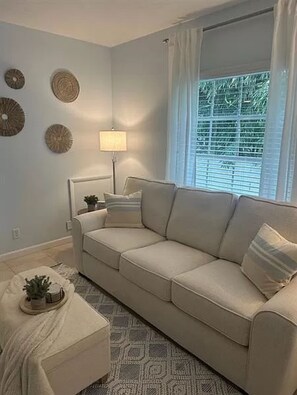 Älytelevisio, kirjoja