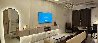 2 Bedroom Duplex for shortlet at Lekki, with 24hr power and access to Gym & pool