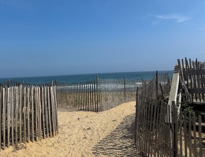 Montauk Beach Retreat — 3BR, Steps to Beach, BBQ, Patio & Outdoor Shower