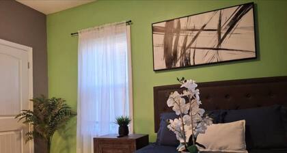 The Primo-Suite at Lower Atwells Ave 2B Apt P