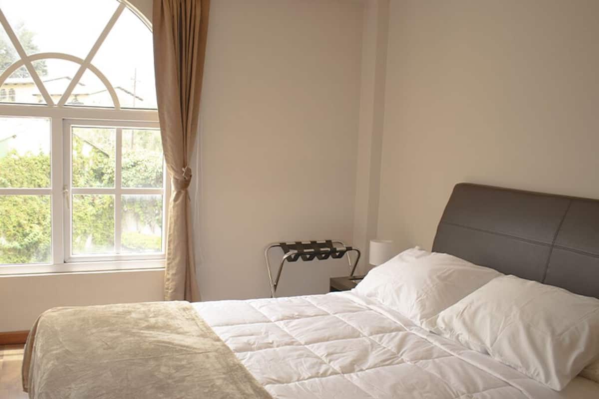 Chambre Standard | Chambres insonorisées, fer et planche à repasser, Wi-Fi gratuit