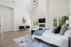 3 chambres, fer et planche à repasser, Wi-Fi, draps fournis